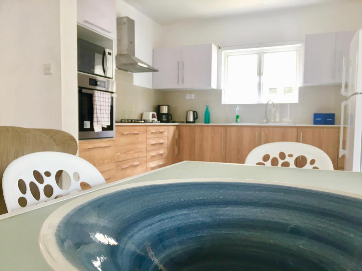 Flic-en-Flacq Beachfront Villa In A Beautiful And Secured Complex מראה חיצוני תמונה